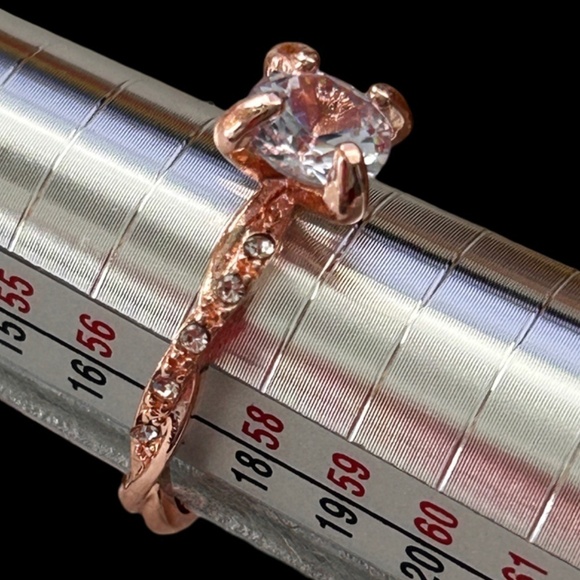 Rose Gold Solitaire Simulated Zircon Ring Fashion Dinner Cocktail Side Stones - Picture 6 of 13